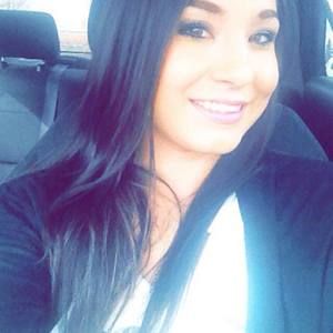 Meet your Posher, Selina